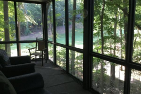 Serenity Condo - Golf Course Views Pet Friendly Access to Big Canoe Community